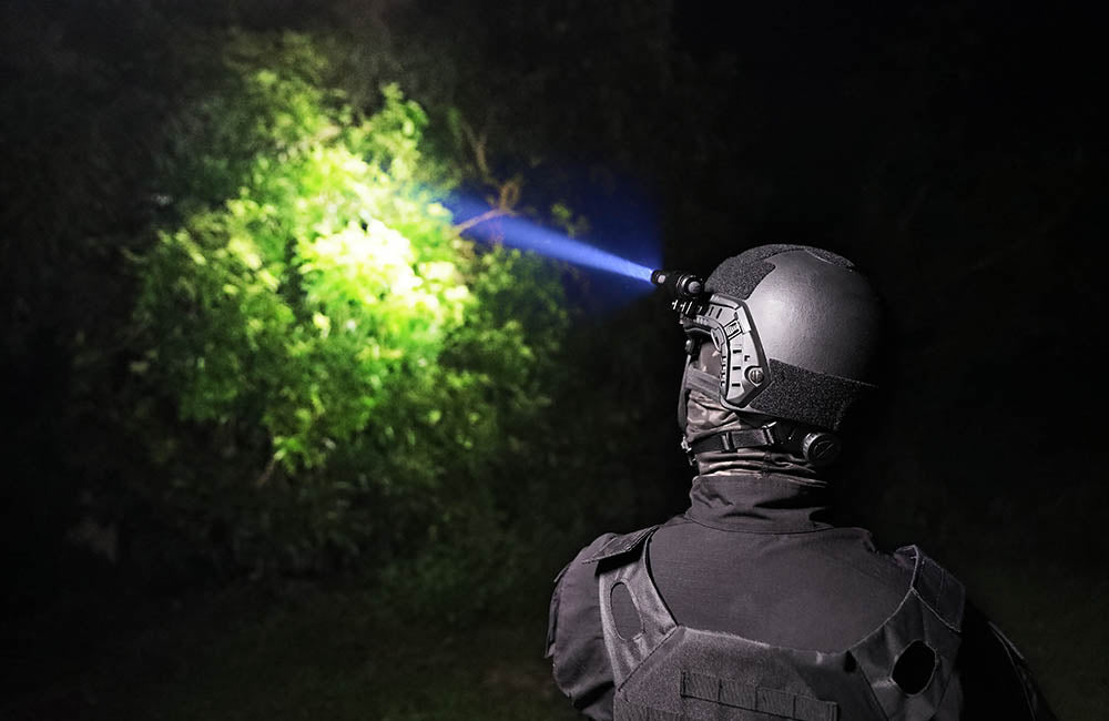 KLARUS XT1C Pro 1000 Lumens Compact Tactical Helmet Lamp